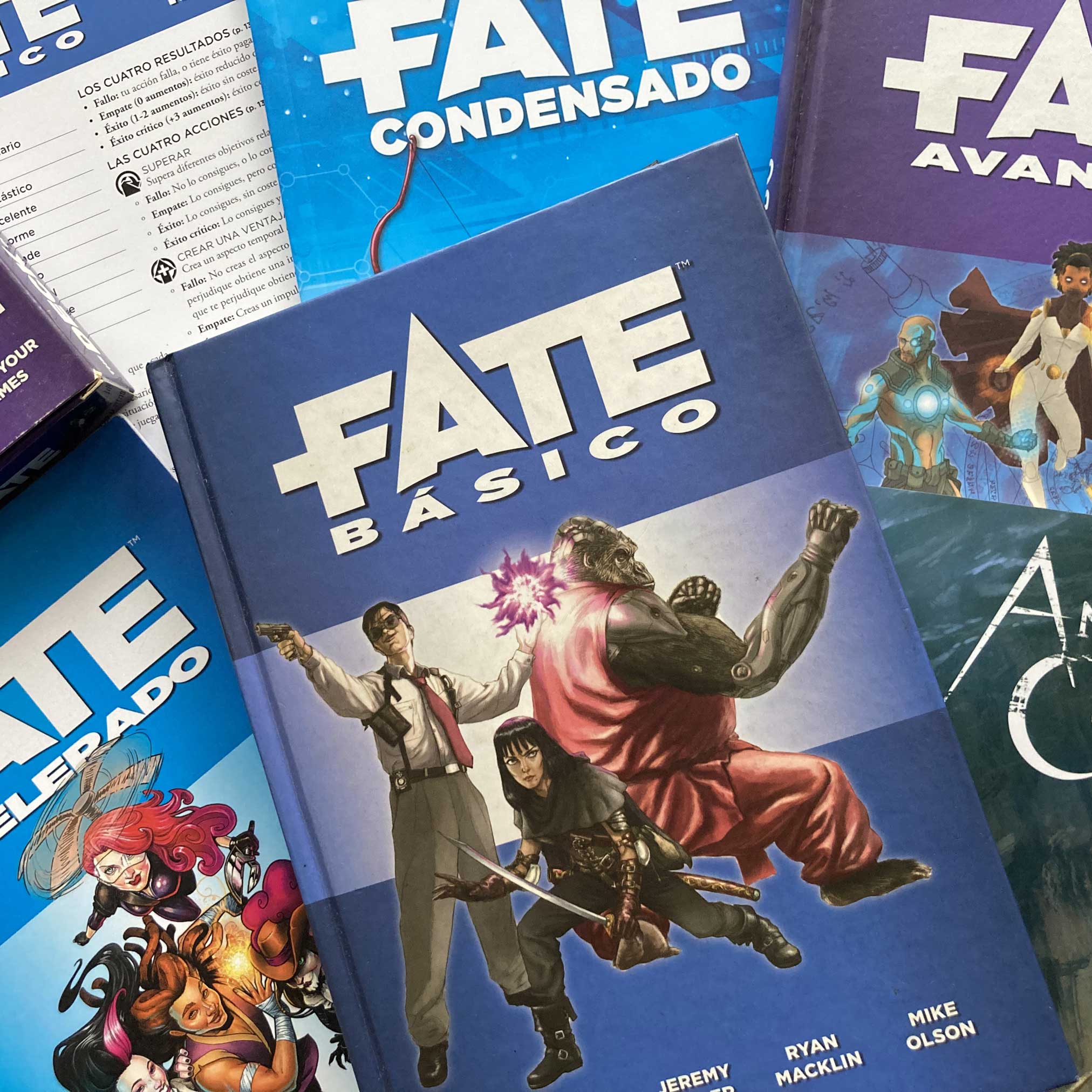 Fate libros y Mundos Fate